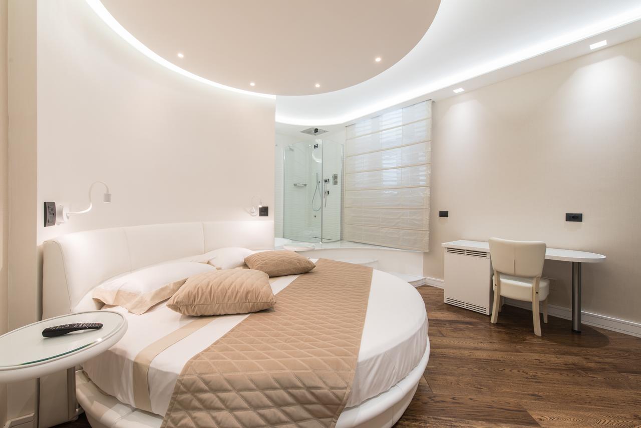 Lux Suites In Roma Eksteriør bilde